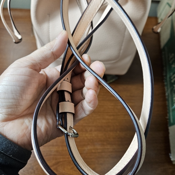 New Without Tags Coach Derby Light Pink Bucket Drawstring Cross Body Bag - Picture 8 of 11